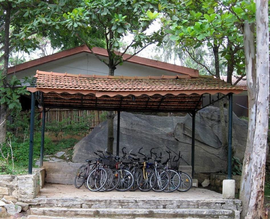 Eagle Ridge Resort Bangalore Eksteriør billede