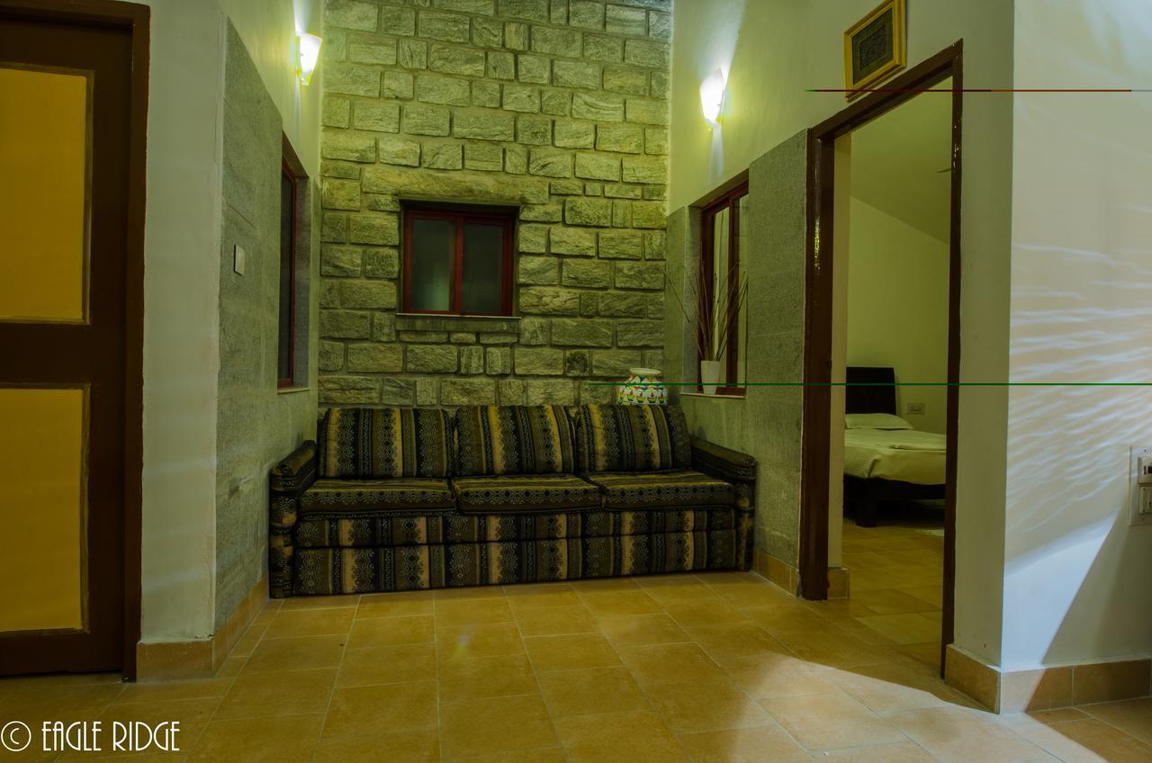 Eagle Ridge Resort Bangalore Værelse billede
